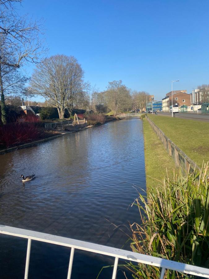 Hemel - Hemel Haven * Hemel Hempstead